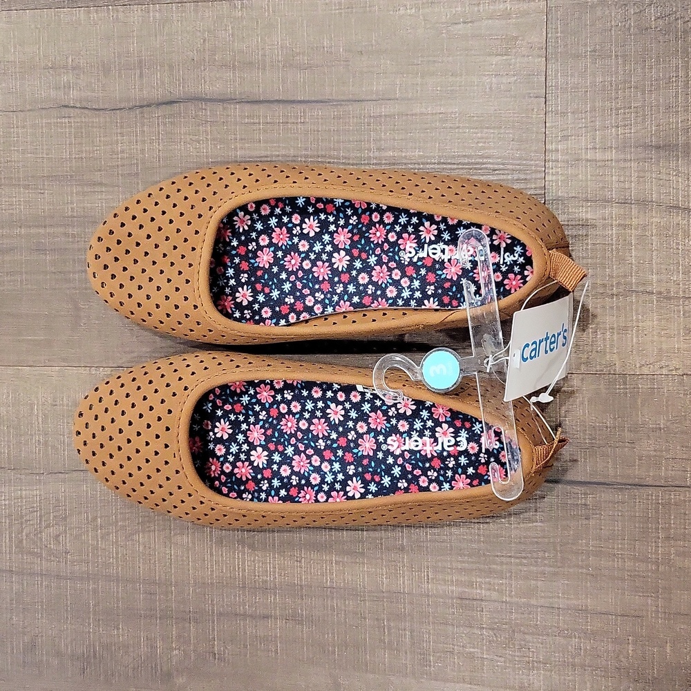 Ballet flats